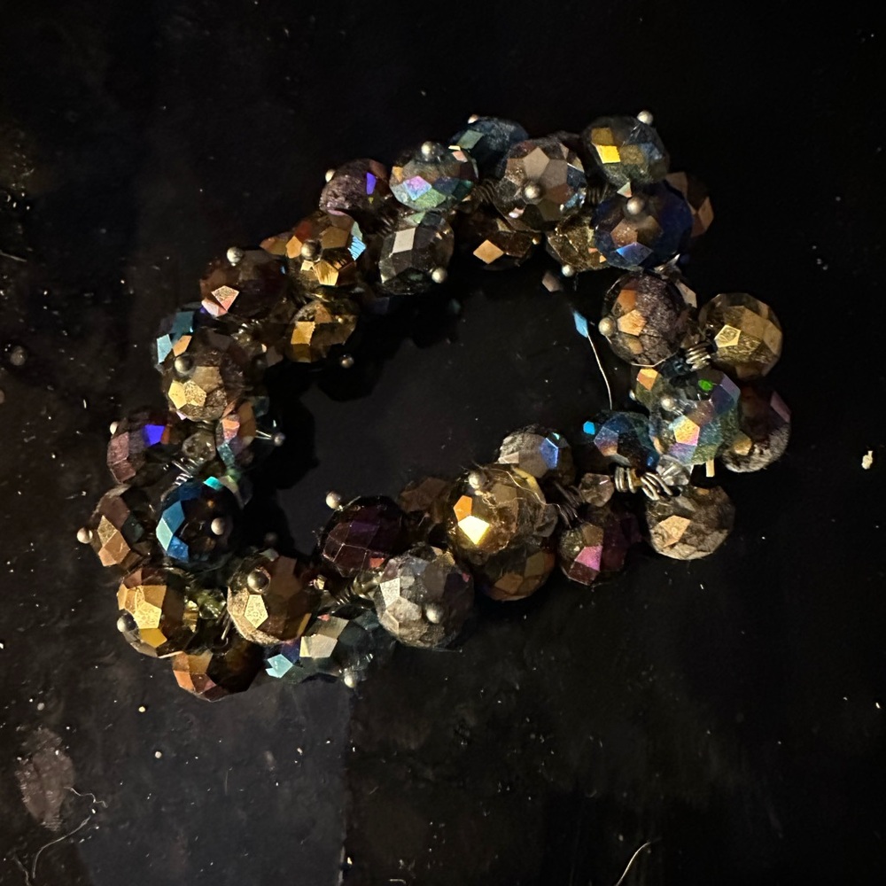 Elegant Multicolor Beaded Bracelet